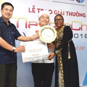 Huỳnh Văn Tuấn đoạt giải quán quân Việt Giao Master Chef 2018