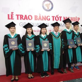 Lễ tốt nghiệp cột mốc trưởng thành của các tân khoa Việt Giao