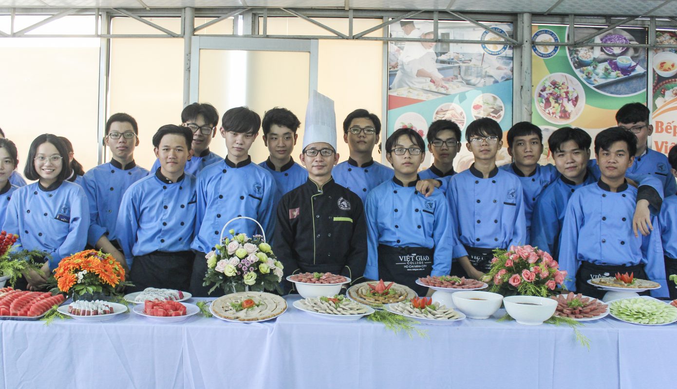 Trường Trung cấp Việt Giao