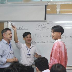 Học tiếng Anh ở trường Việt Giao có gì khác?