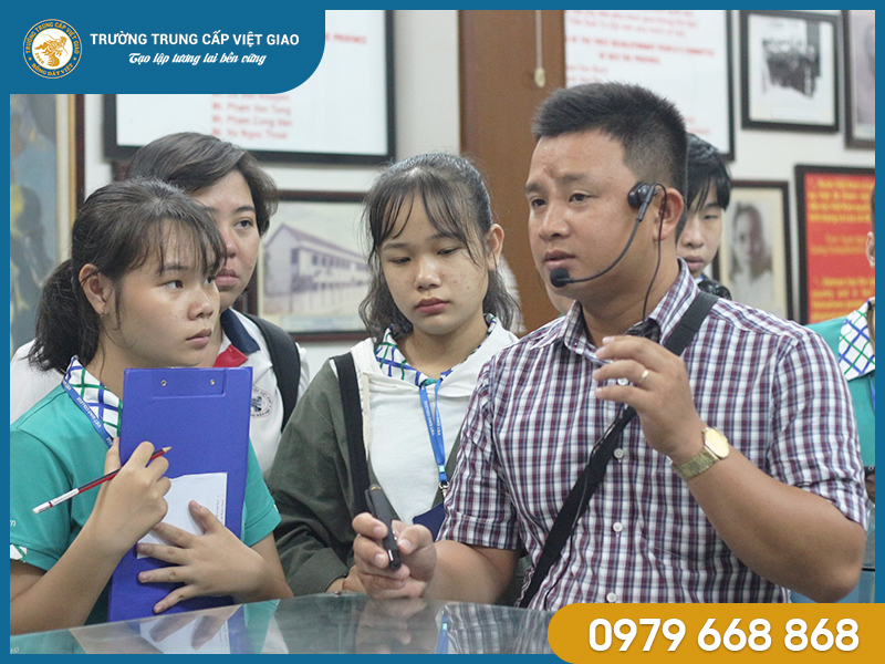 Bạn có được gì sau khi tốt nghiệp khóa học quản trị dịch vụ giải trí và tổ chức sự kiện tại Việt Giao?