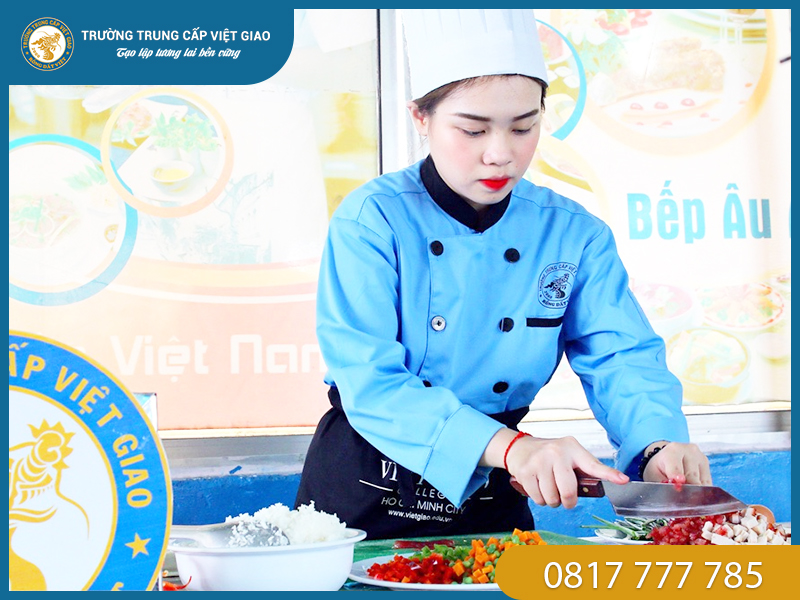 Trung cấp Việt Giao - Lựa chọn học nghề bếp uy tín