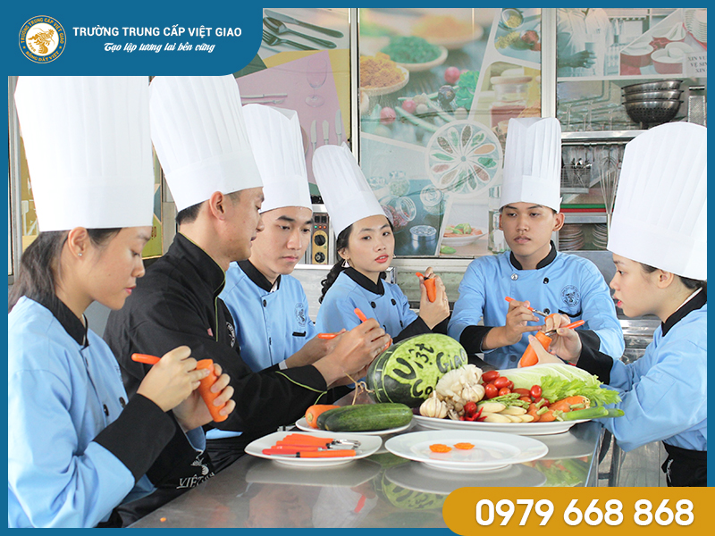 Kiến thức và kỹ năng nhận được từ khóa học quản trị bếp và ẩm thực