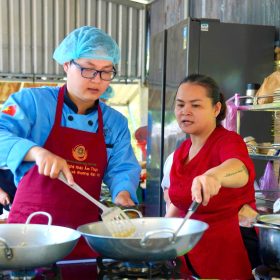 Được hỗ trợ 70% học phí, ngành Bếp ăn và Hướng dẫn du lịch mở rộng cơ hội học nghề cho mọi đối tượng