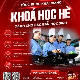 Khai Giảng Khóa Học Hè Cho Học Sinh Tại Trường Trung Cấp Việt Giao